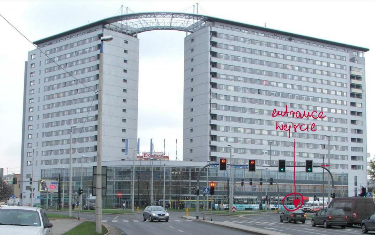 Sunny 1 Room Apartment With The View Over Cracow Krakow Ngoại thất bức ảnh