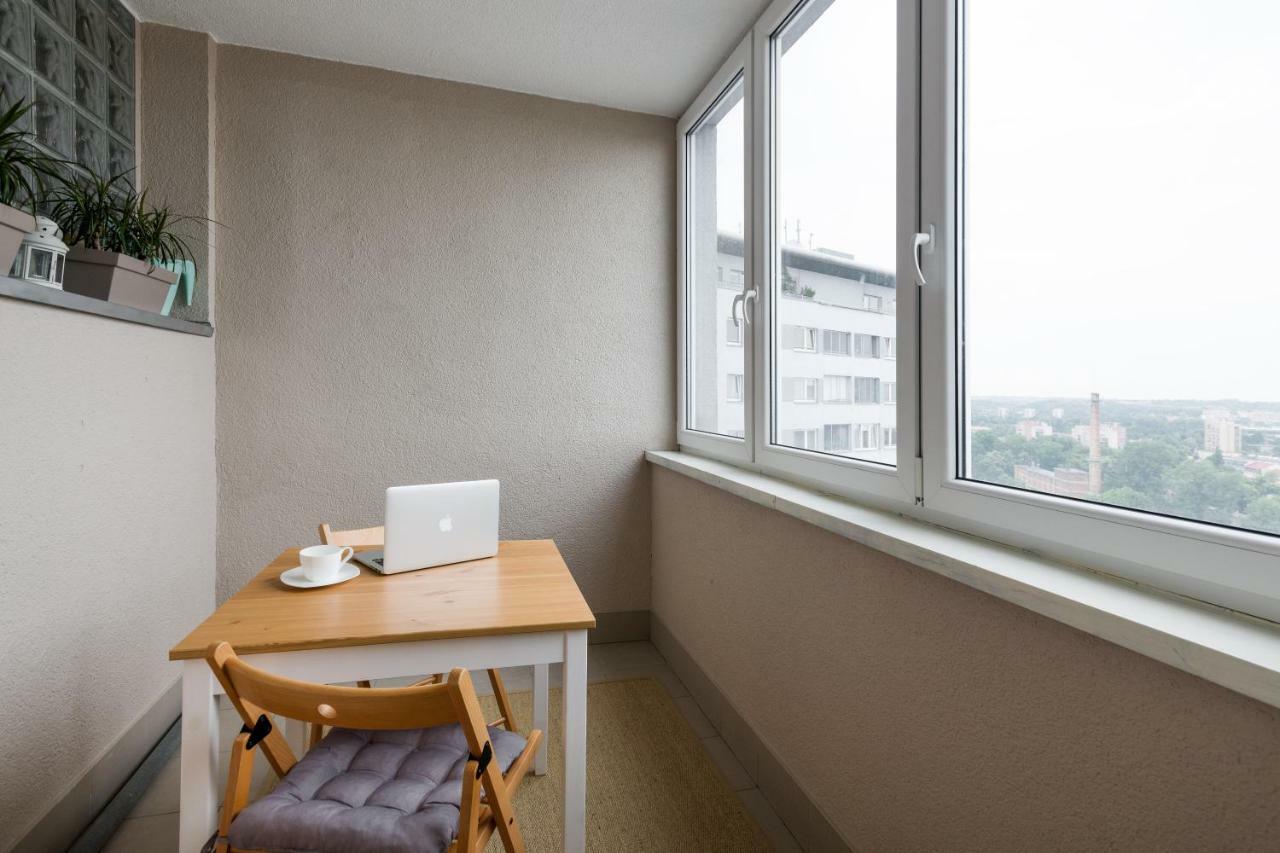 Sunny 1 Room Apartment With The View Over Cracow Krakow Ngoại thất bức ảnh